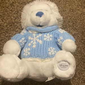 Rare Disney Sweater White Pooh